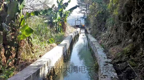 說(shuō)明: http://image0.chunsuns.com/site501/upload/album/20170216/2017021614530321173844.jpg